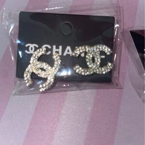 Sparkling Crystal Earrings Gold